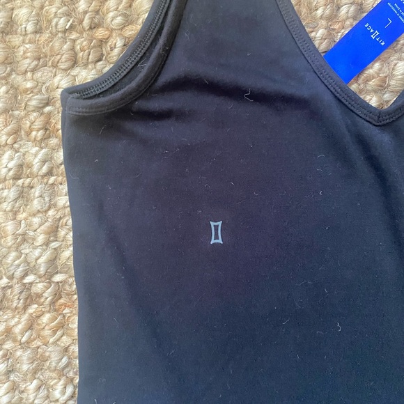 Like new Kit & Ace jumpsuit - Picture 4 of 7